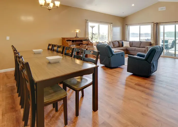 Clearlake Vacation Rental W/ Nearby Lake Access!
